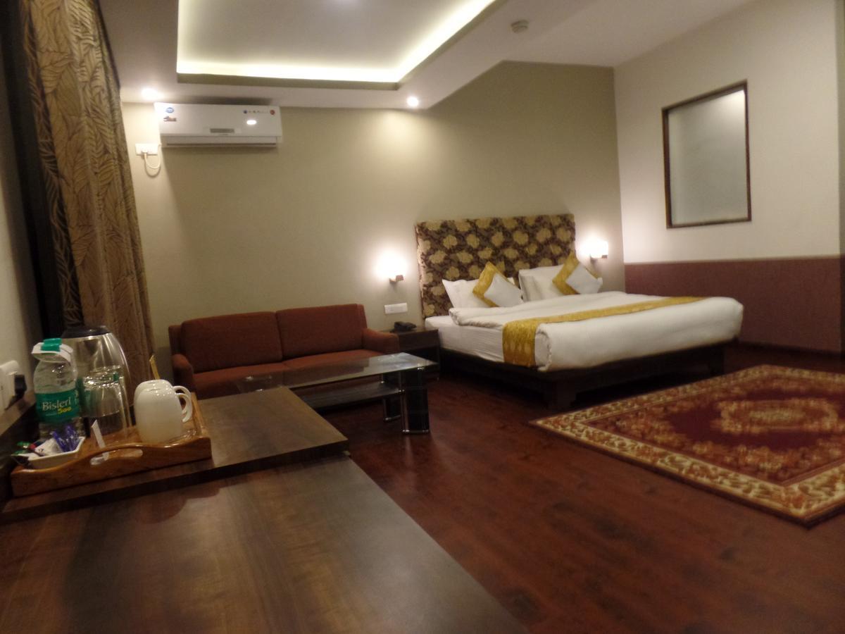 Hotel The Lindsay Cheu Den à Gangtok Extérieur photo